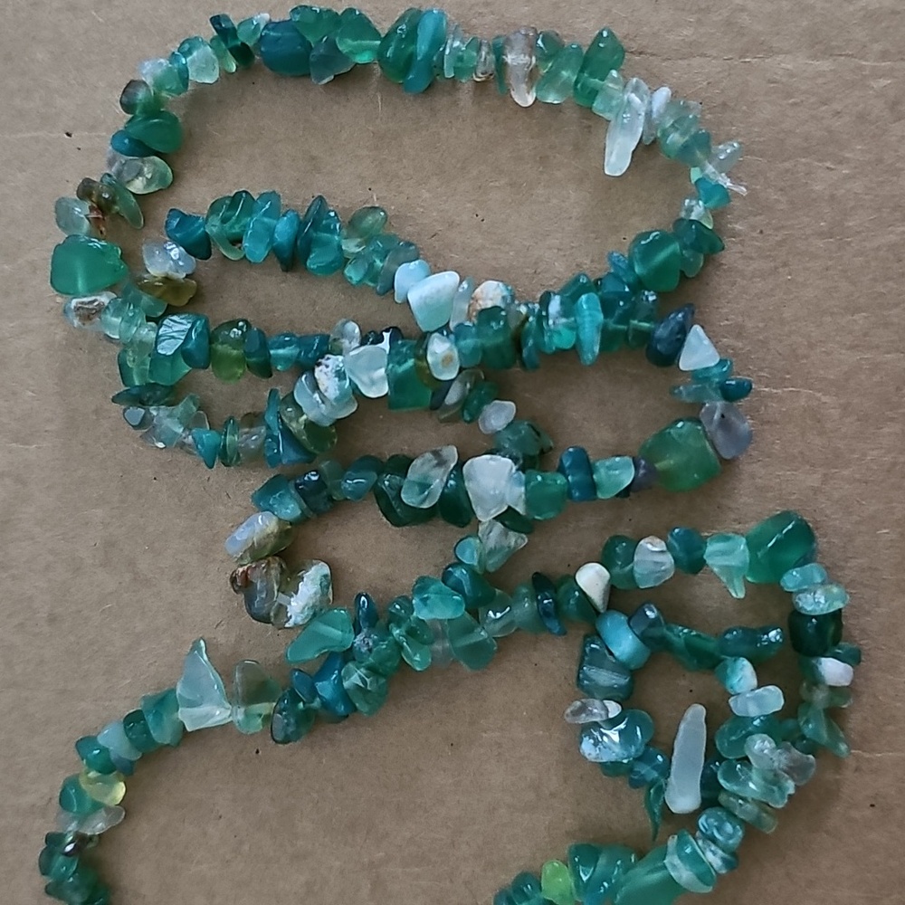 Green Chalcedony Chip Necklace